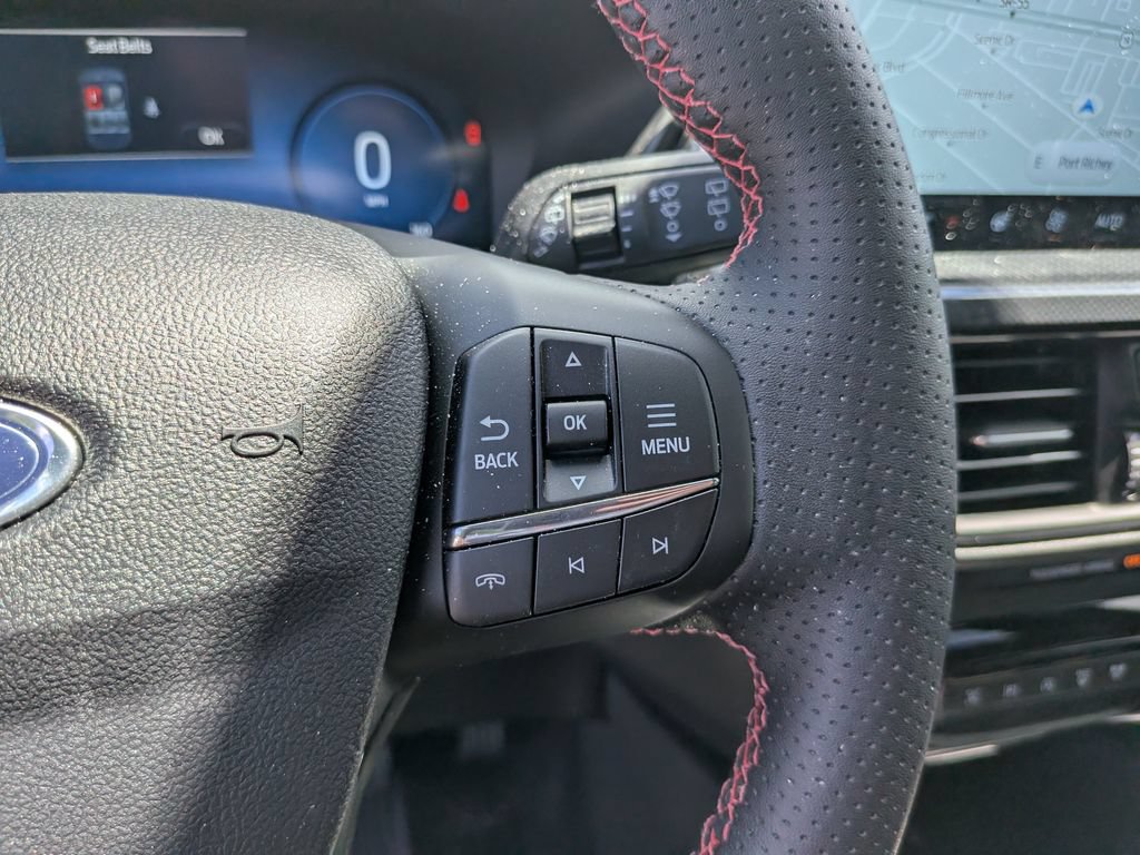 Certified 2025 Ford Escape ST-Line Elite w/ Premium Technology Package AWD/4WD image 32