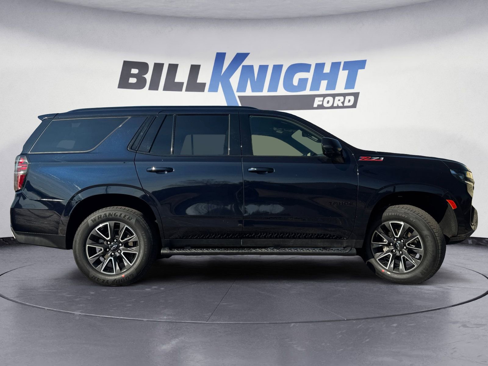 Used 2024 Chevrolet Tahoe Z71 w/ Luxury Package image 6