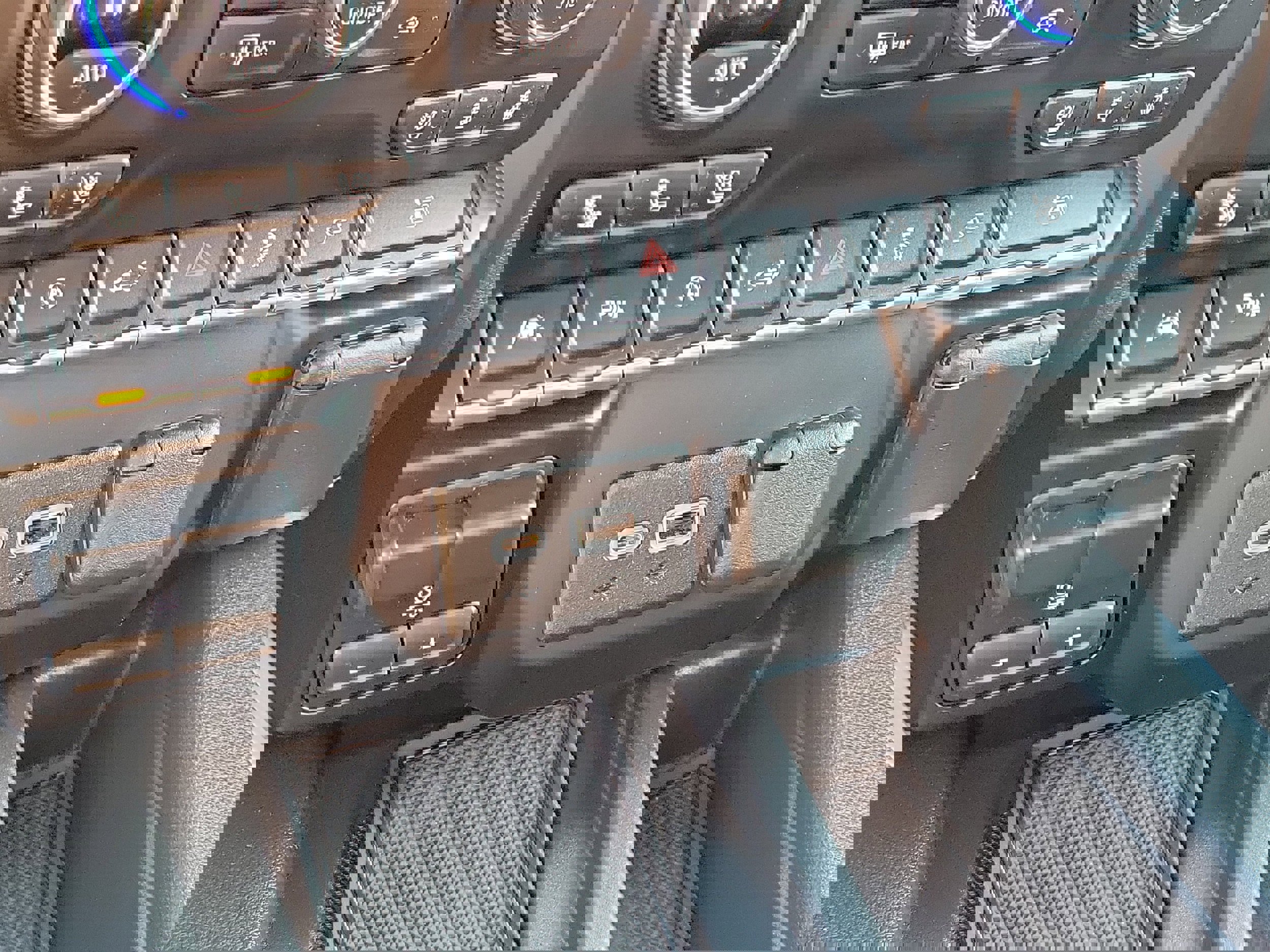 Used 2021 Chevrolet Silverado 1500 LTZ w/ Technology Package image 34