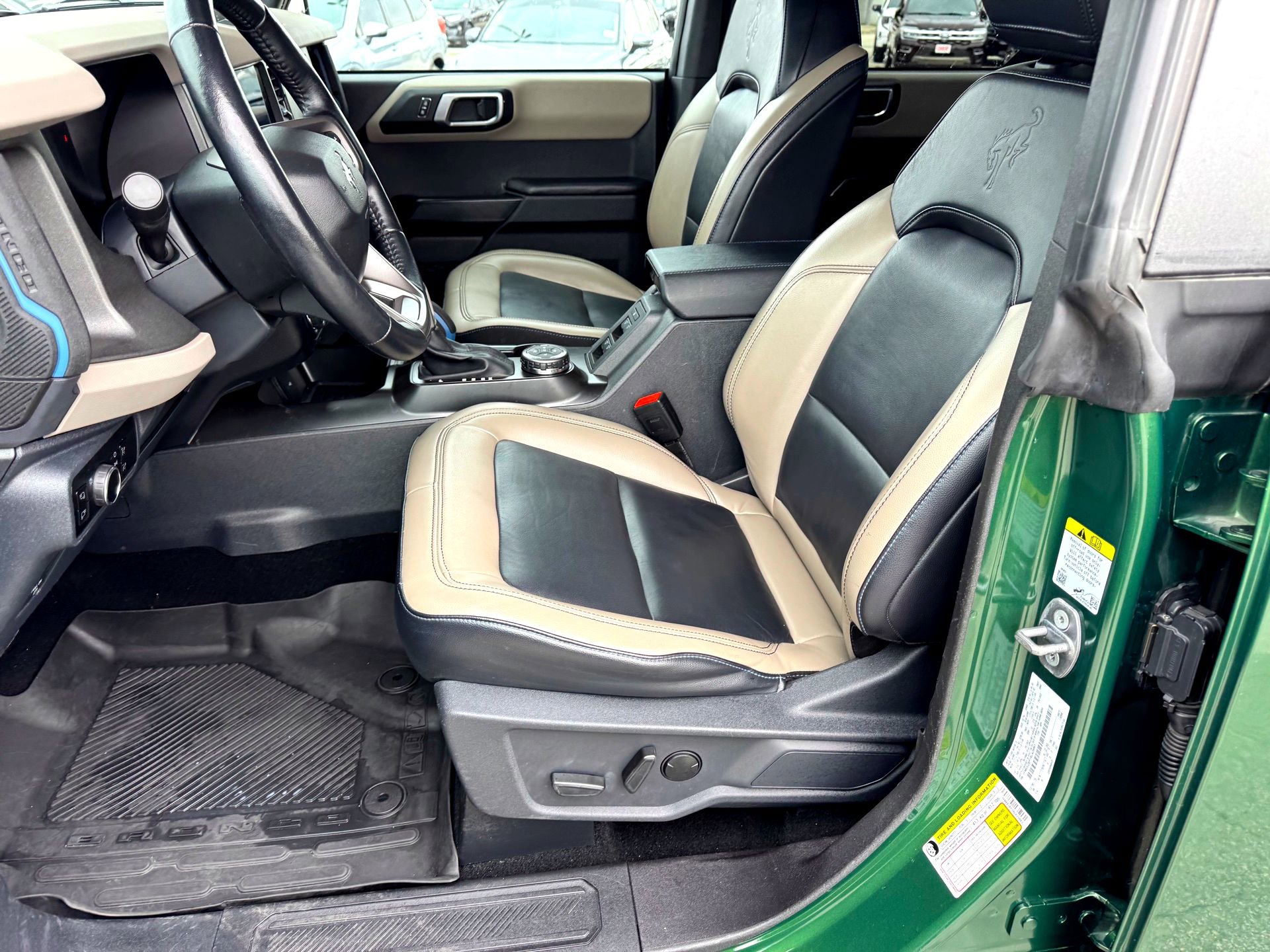 Certified 2024 Ford Bronco Wildtrak AWD/4WD image 13
