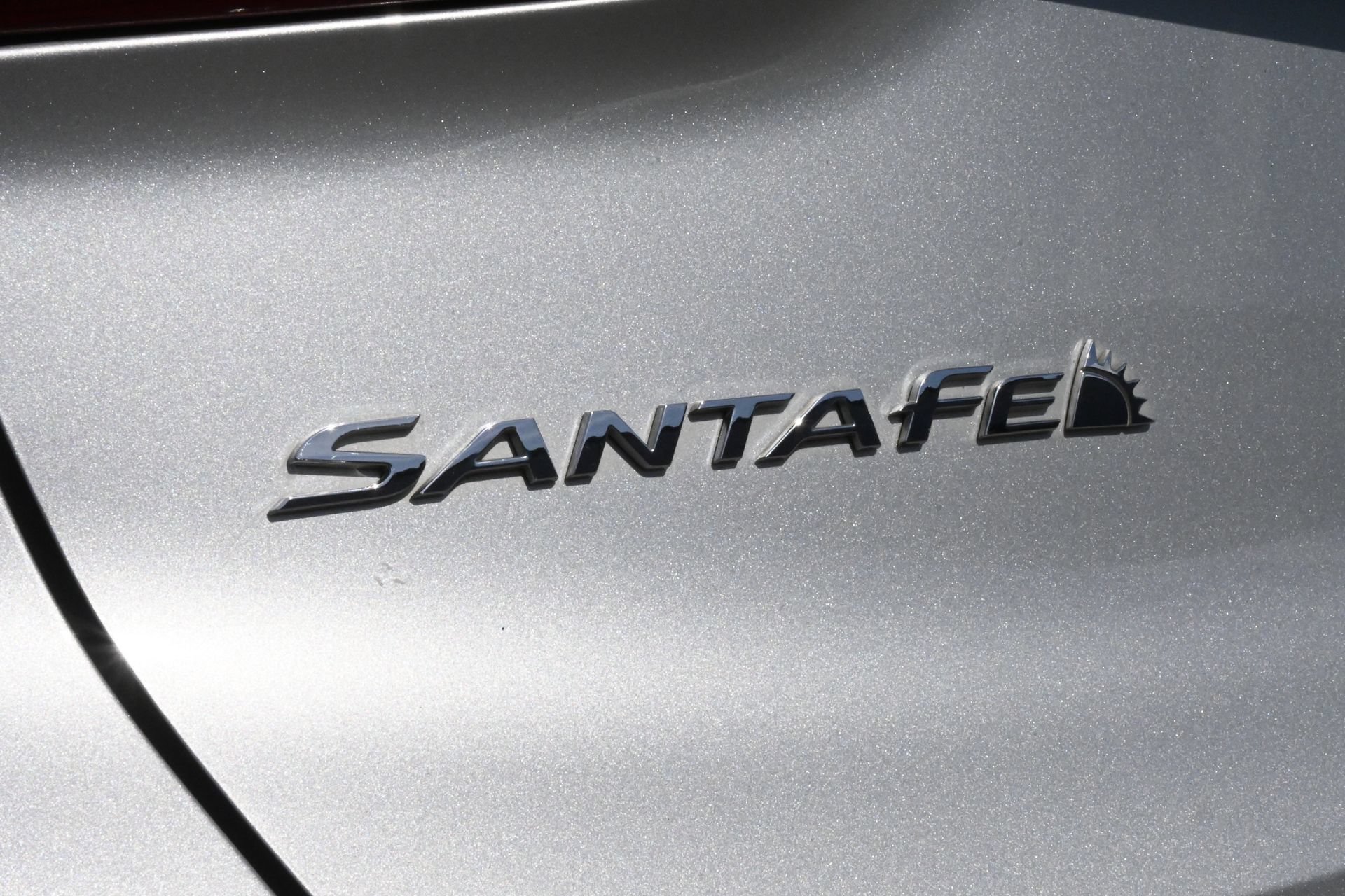 Used 2020 Hyundai Santa Fe SE w/ Cargo Package FWD image 18