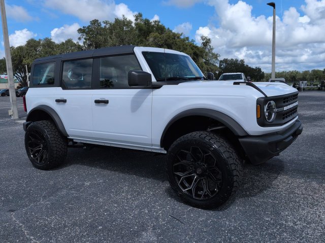 Certified 2026 Ford Bronco 4-Door AWD/4WD image 2