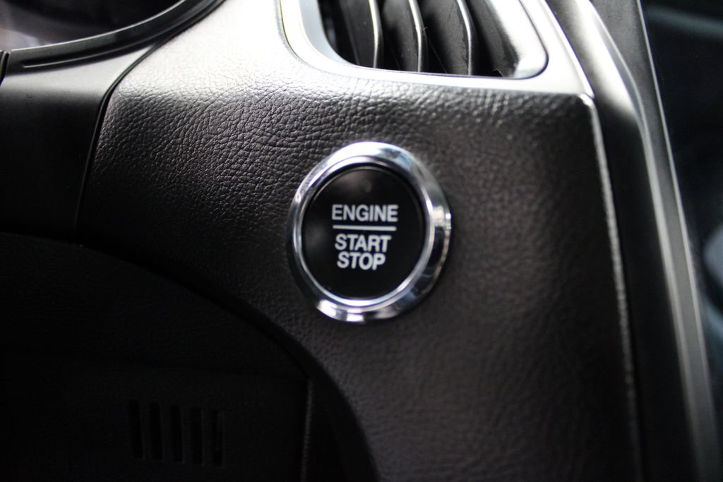 Certified 2024 Ford Edge SEL AWD/4WD image 25