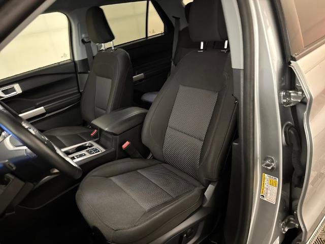 Certified 2023 Ford Explorer XLT image 17