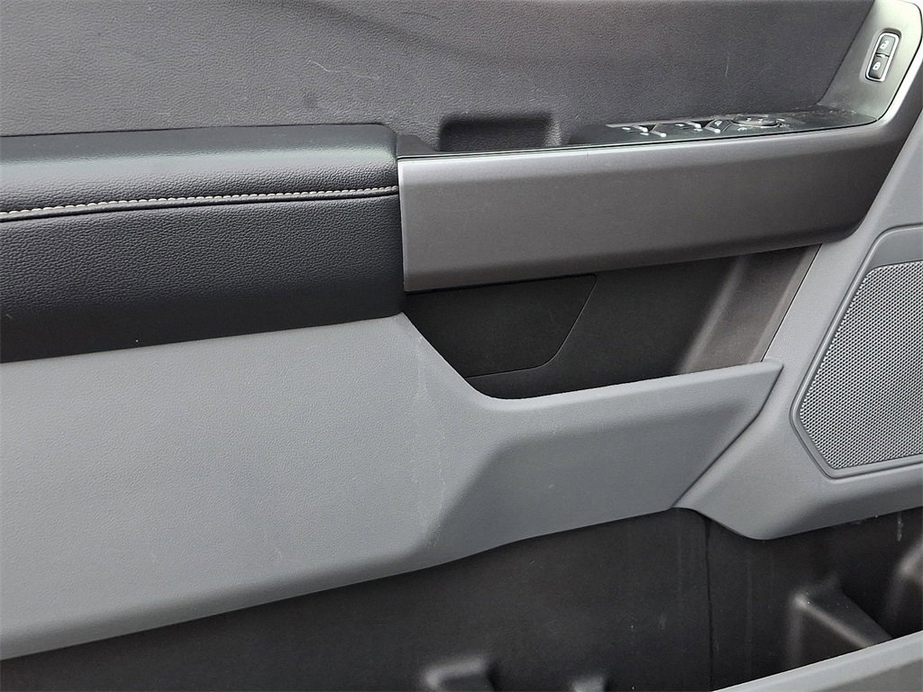 Certified 2025 Ford F250 XLT w/ Snow Plow Prep Package image 13