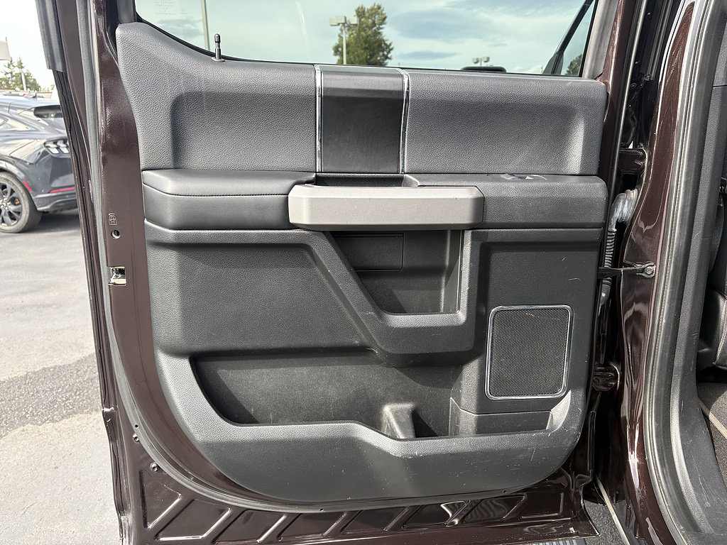 Certified 2019 Ford F150 Platinum w/ FX4 Off-Road Package AWD/4WD image 34