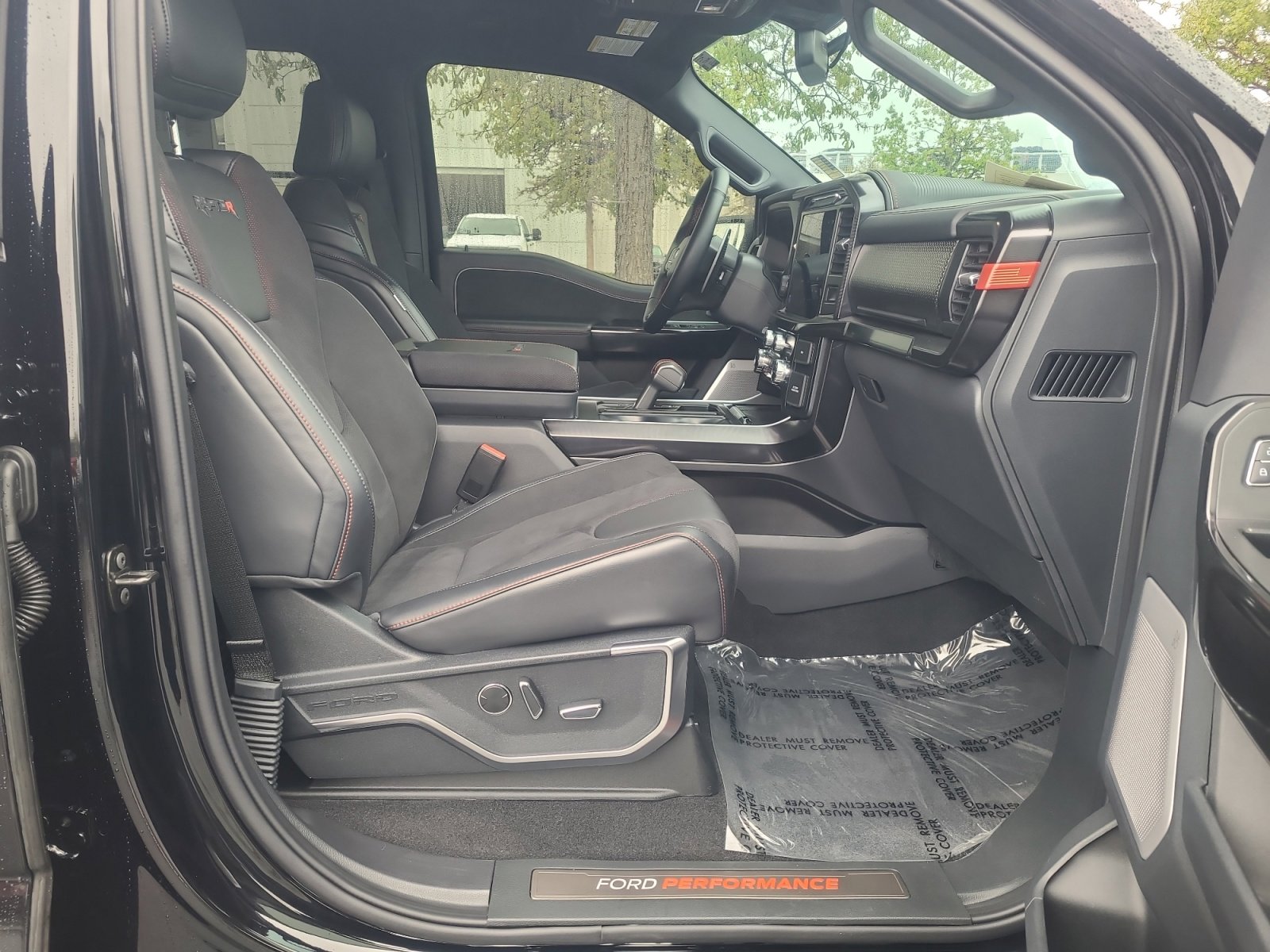 Certified 2025 Ford F150 Raptor w/ Equipment Group 803A Raptor R AWD/4WD image 19