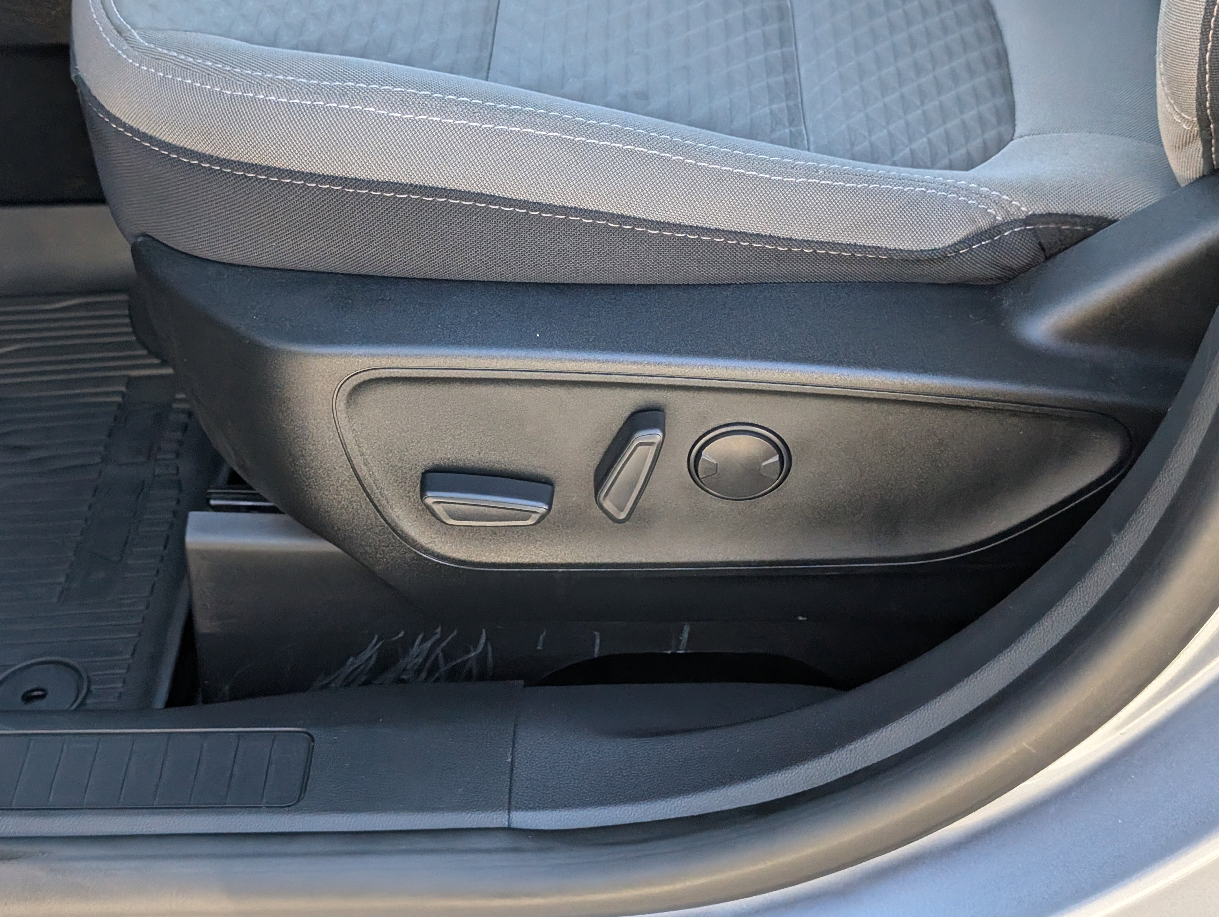 Certified 2022 Ford Escape SE w/ Convenience Package image 21