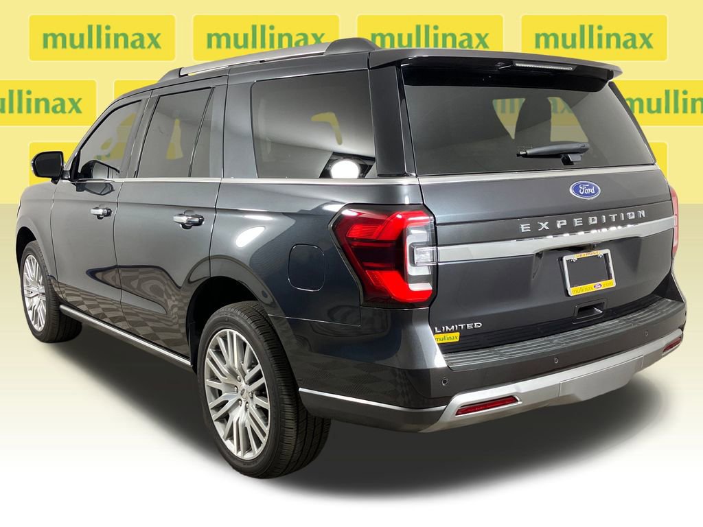 Certified 2024 Ford Expedition Limited image 3