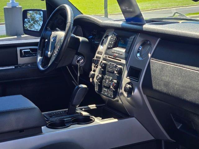 Certified 2017 Ford Expedition XLT AWD/4WD image 9