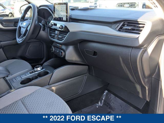 Certified 2022 Ford Escape SE image 21