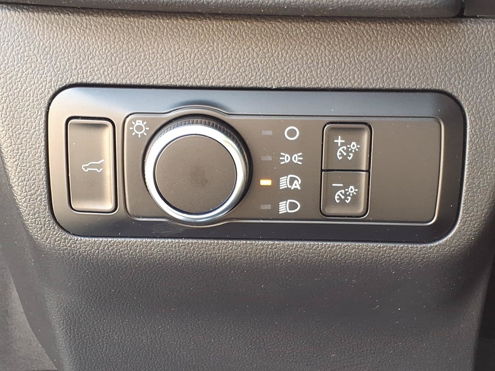 Certified 2024 Ford Escape Active AWD/4WD image 17