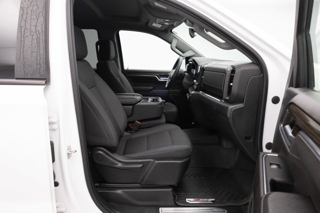 Used 2023 Chevrolet Silverado 1500 LT AWD/4WD image 34