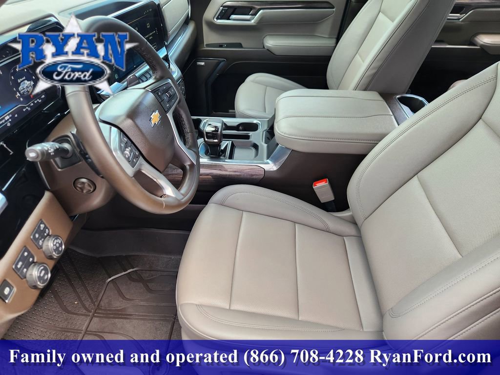 Used 2024 Chevrolet Silverado 1500 LTZ w/ Max Trailering Package image 9