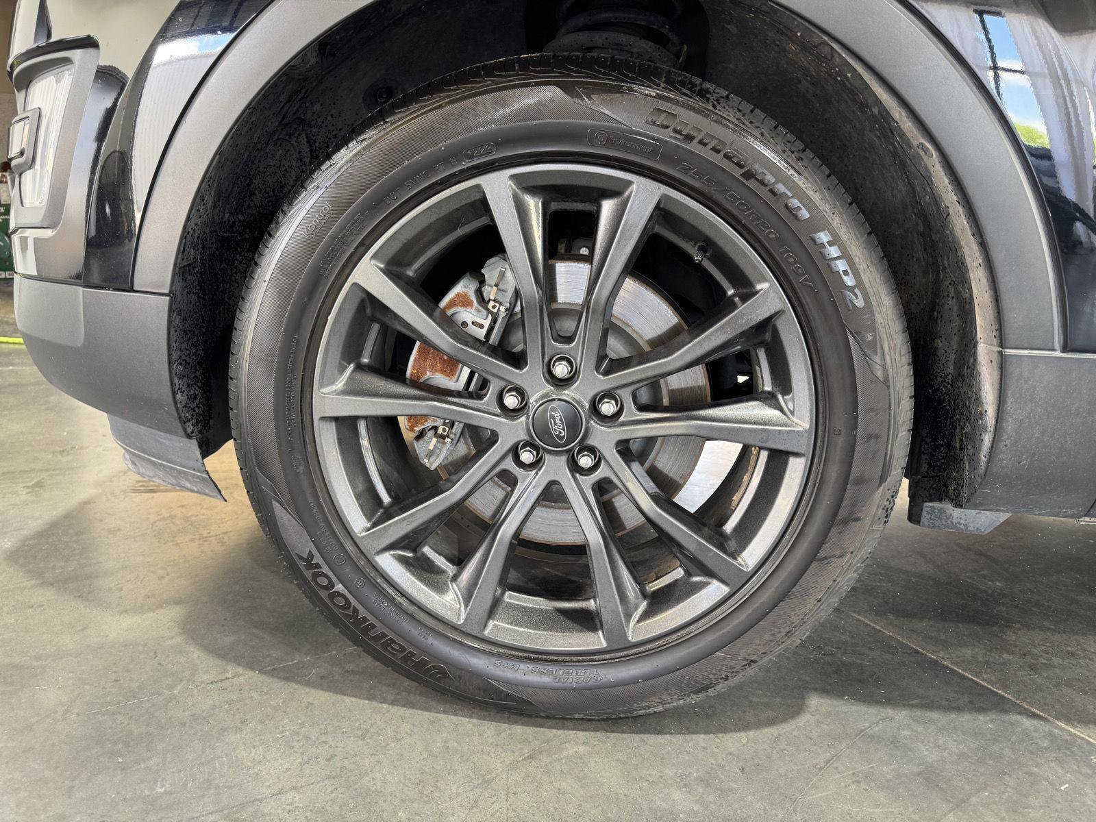 Certified 2017 Ford Explorer XLT w/ Equipment Group 202A FWD image 10