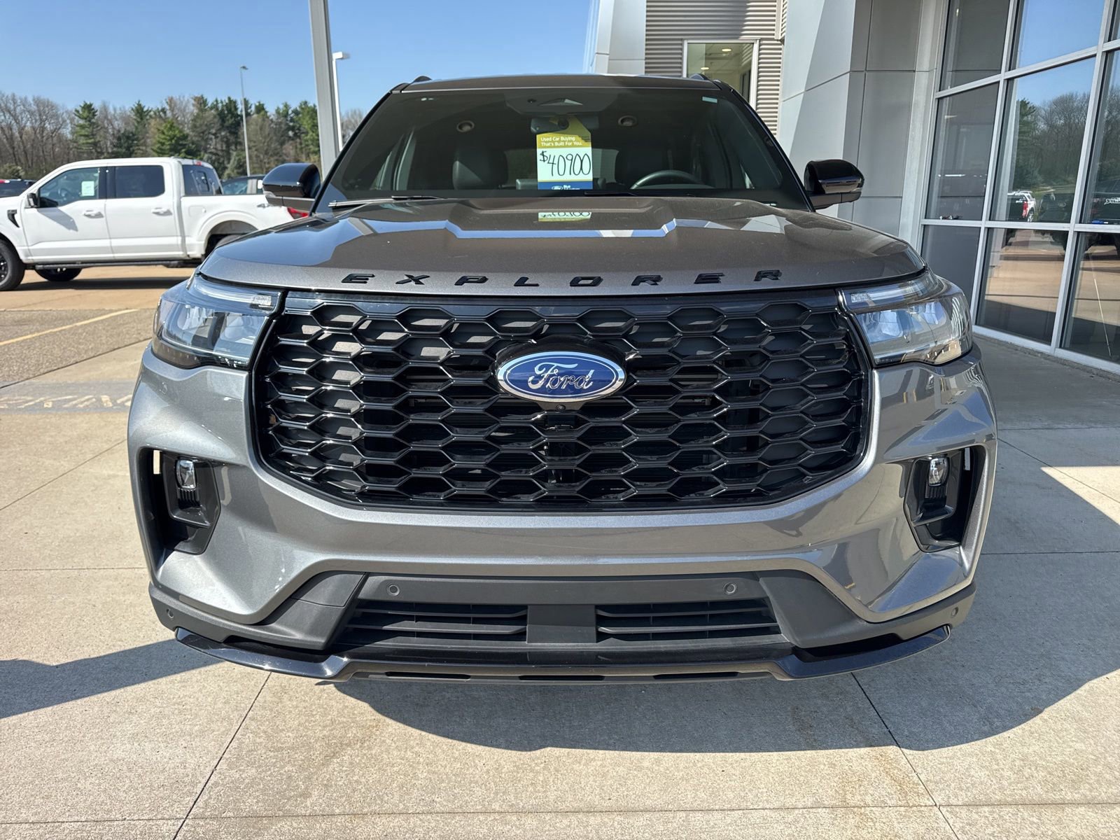 Certified 2025 Ford Explorer ST-Line w/ Premium Package image 11