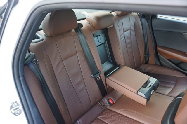 Used 2019 Audi A4 2.0T Premium image 20