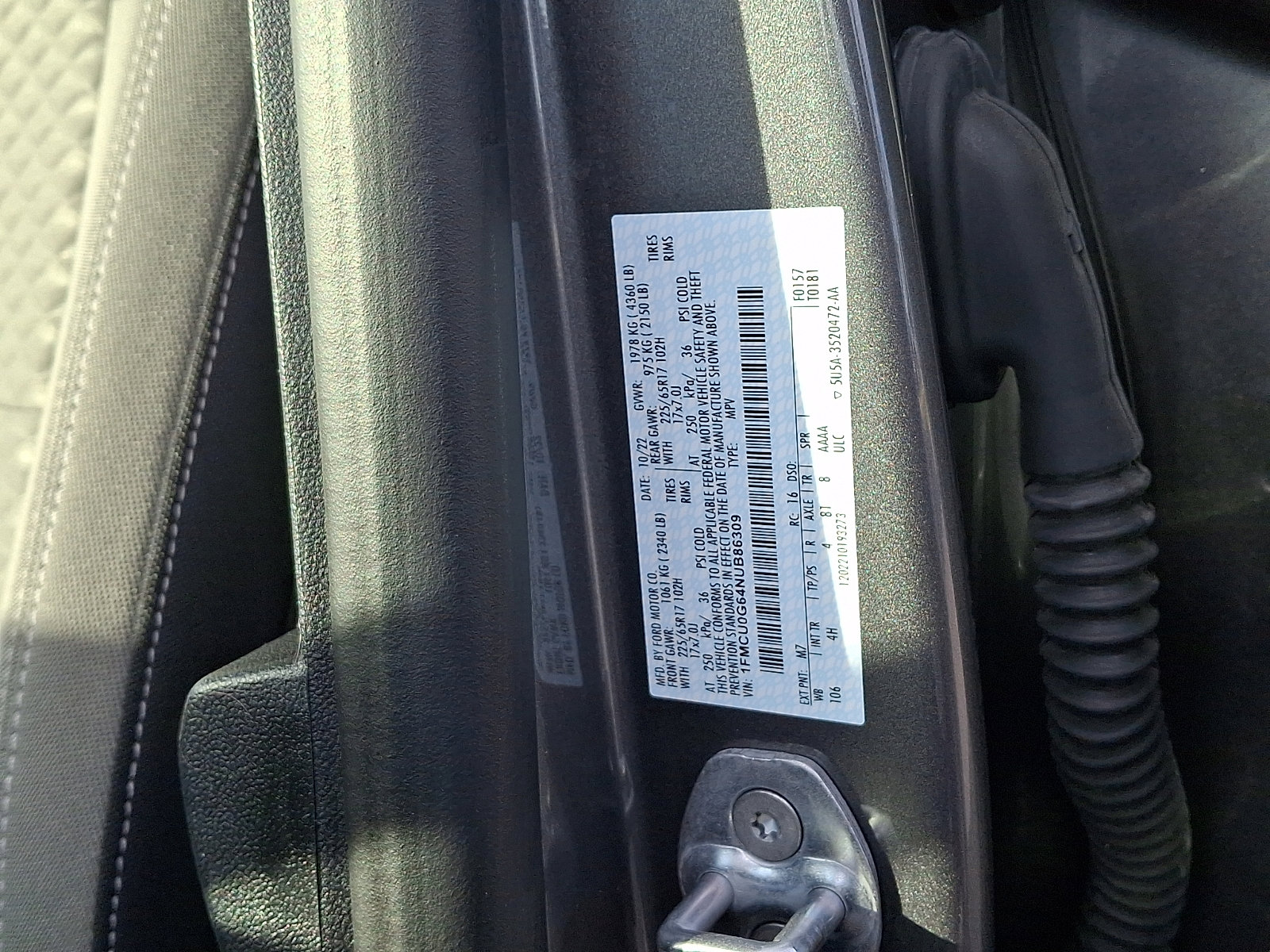 Certified 2022 Ford Escape SE image 27