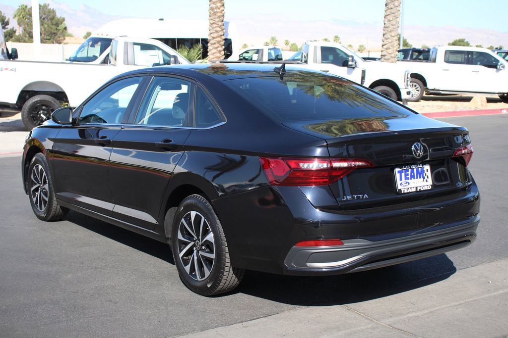 Used 2022 Volkswagen Jetta S FWD image 5
