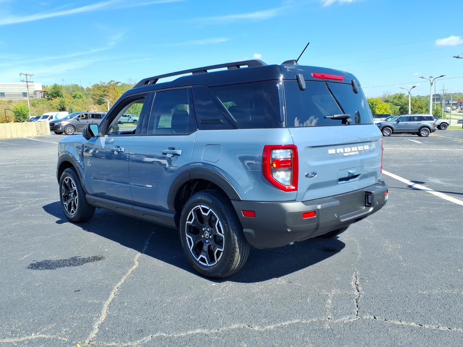 Certified 2025 Ford Bronco Sport Outer Banks w/ Outer Banks Tech Package+ AWD/4WD image 5