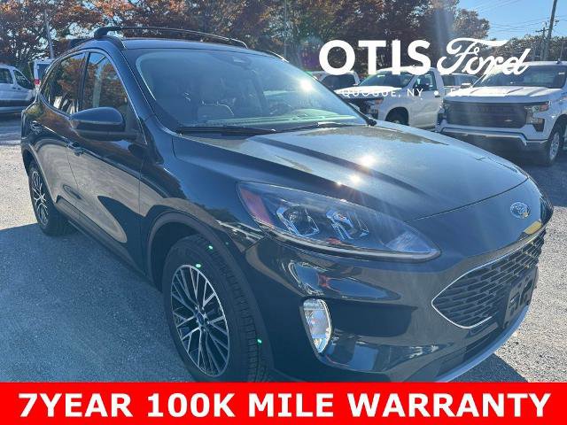 Certified 2022 Ford Escape SEL w/ Technology Package FWD image 1