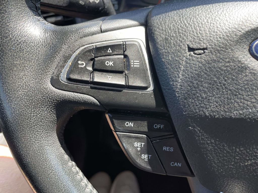 Certified 2019 Ford EcoSport SE image 26