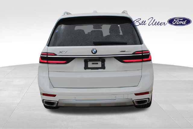Used 2026 BMW X7 xDrive40i AWD/4WD image 6