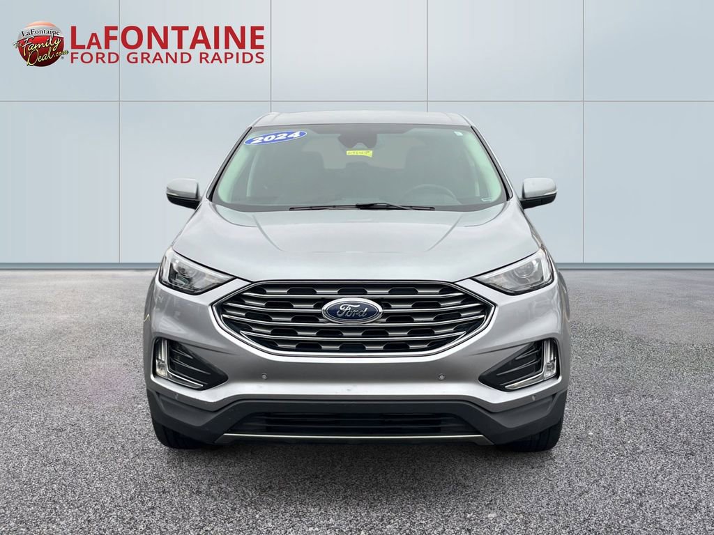 Certified 2024 Ford Edge Titanium image 2