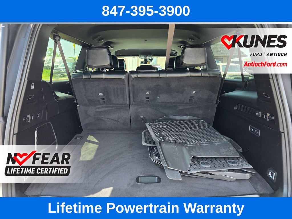 Used 2024 Jeep Wagoneer L Series II w/ Flexible Seating Group AWD/4WD image 28