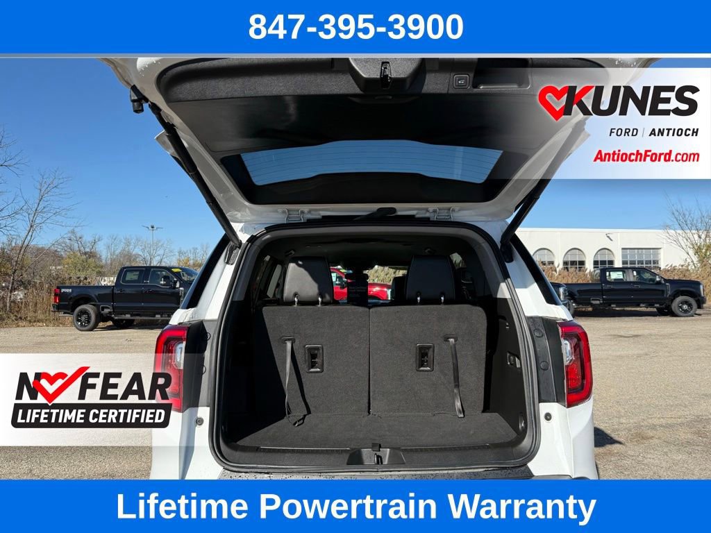 Used 2023 GMC Acadia SLT image 23