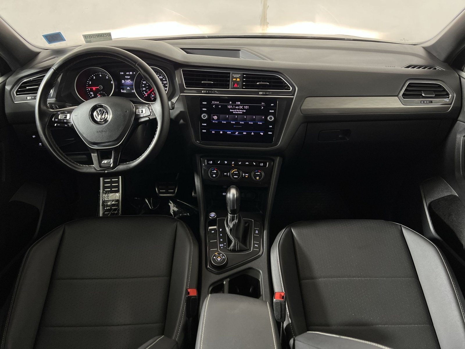 Used 2021 Volkswagen Tiguan SE R-Line AWD/4WD image 22