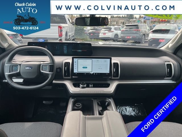 Certified 2025 Ford Expedition Active AWD/4WD image 17