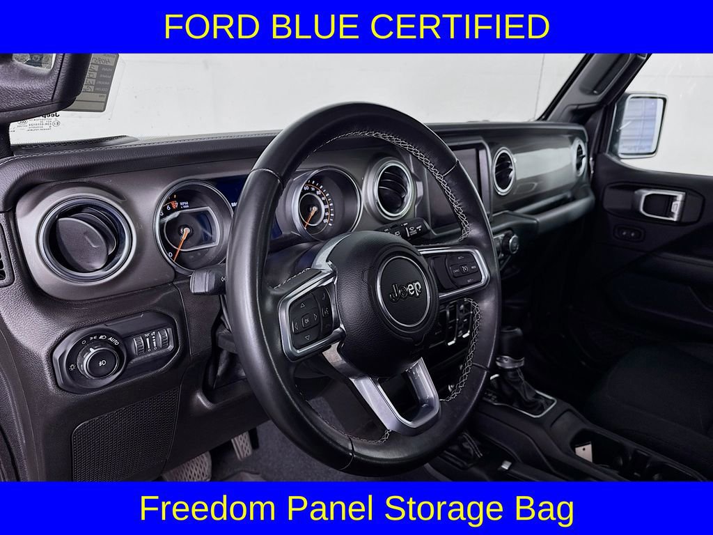 Used 2022 Jeep Wrangler Unlimited Sahara image 9