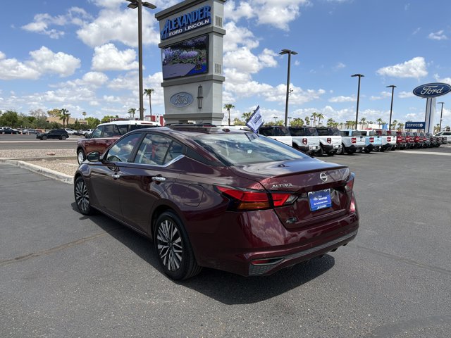 Used 2025 Nissan Altima 2.5 SV FWD image 6