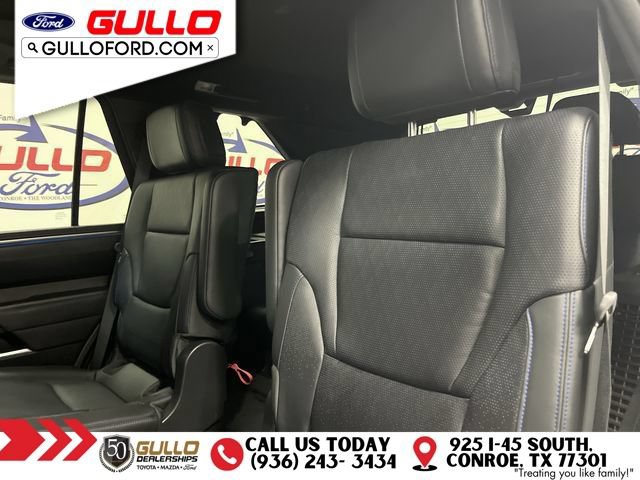 Used 2024 Toyota Sequoia Platinum AWD/4WD image 15