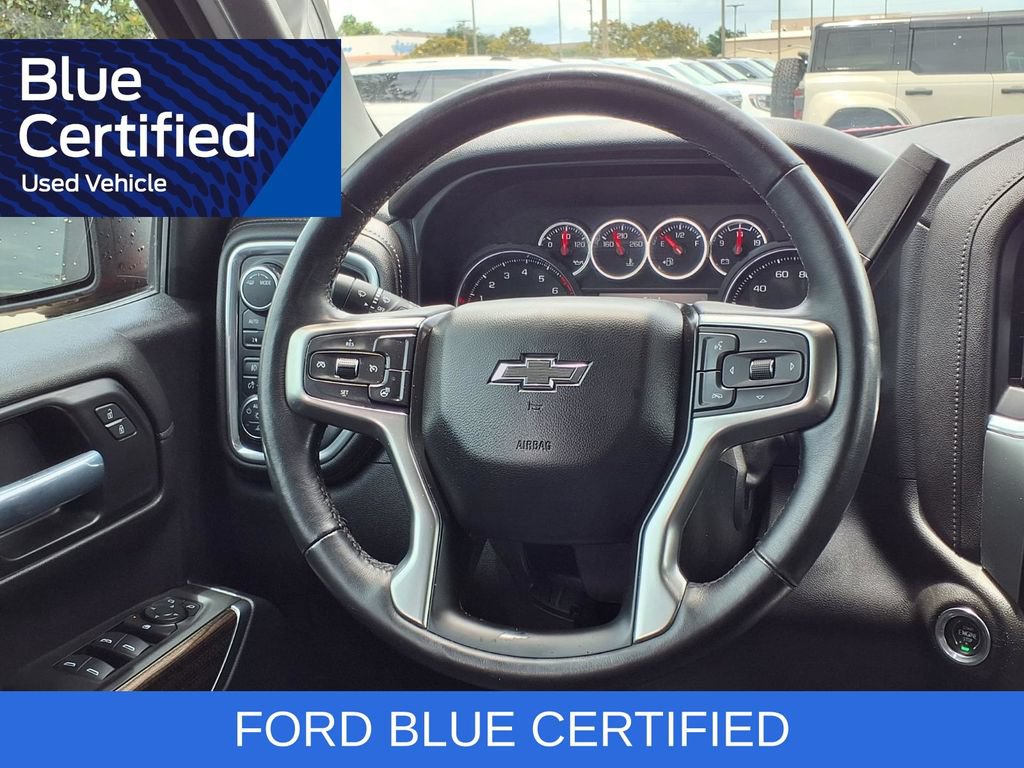 Used 2021 Chevrolet Silverado 1500 LT Trail Boss w/ Convenience Package II AWD/4WD image 16
