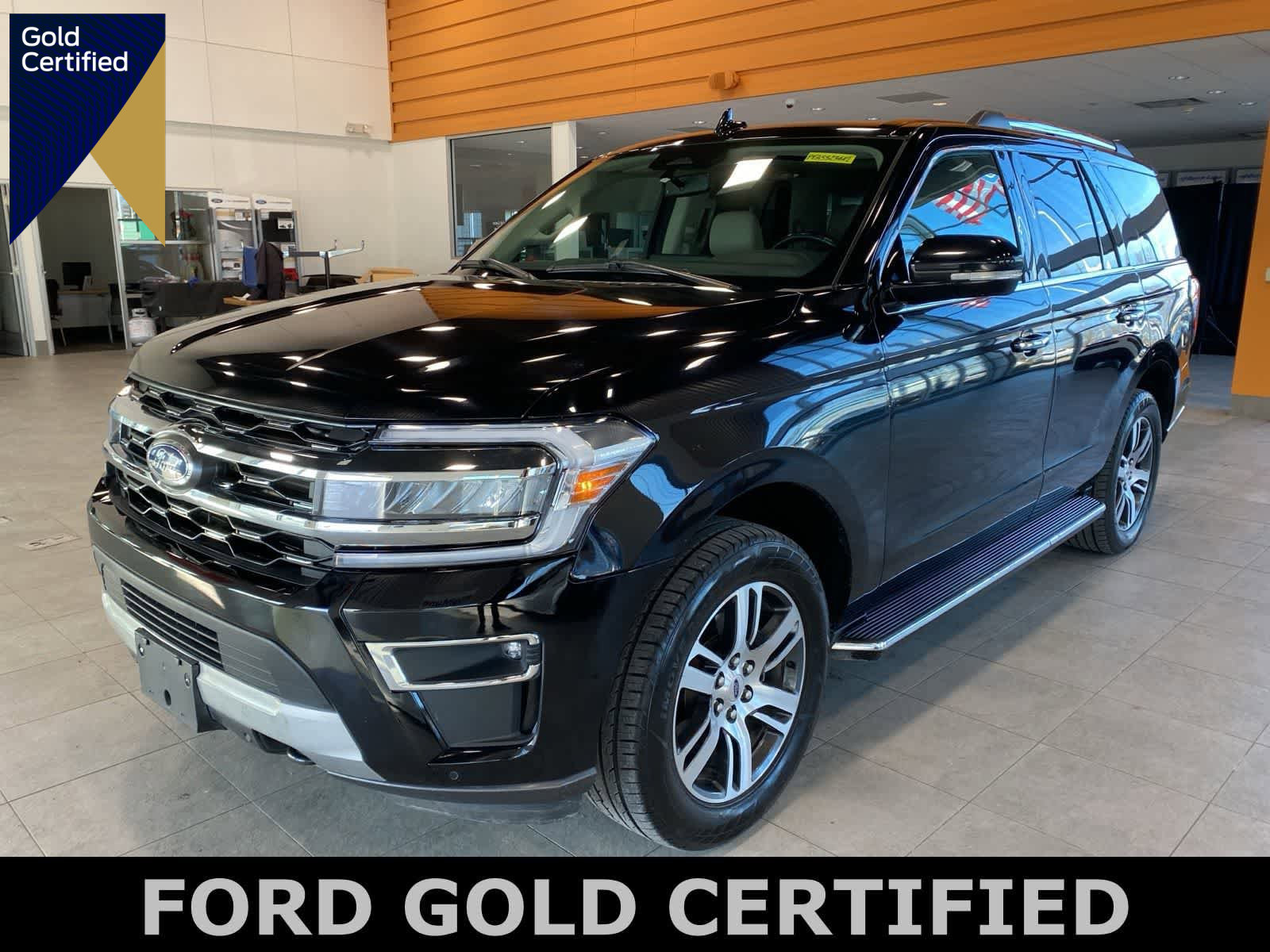 Certified 2023 Ford Expedition Limited image 1