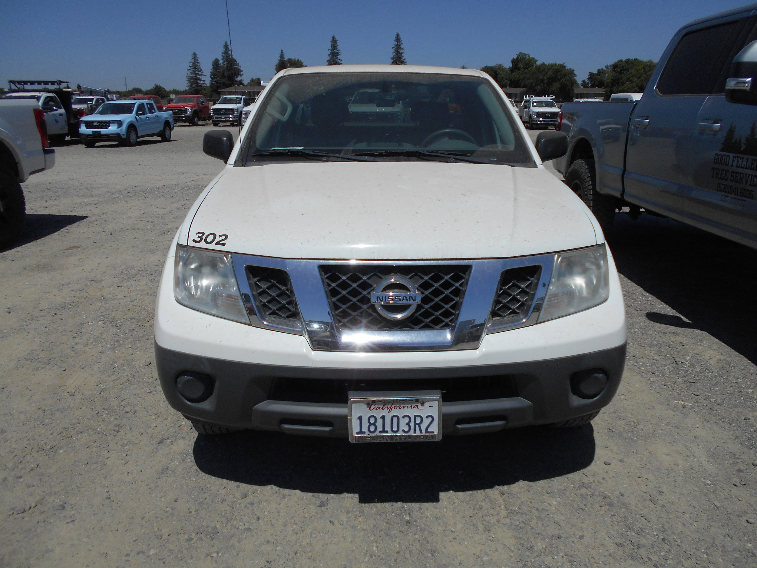 Used 2018 Nissan Frontier S RWD image 2