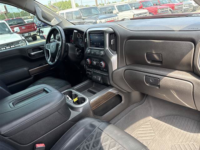 Used 2021 Chevrolet Silverado 1500 LT Trail Boss w/ Bed Protection Package AWD/4WD image 19