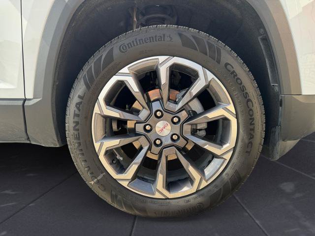 Used 2026 GMC Terrain Elevation w/ Elevation Premium Package FWD image 14