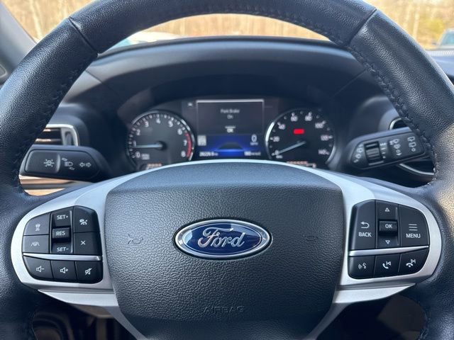 Certified 2023 Ford Explorer Limited w/ Limited Technology Package image 24