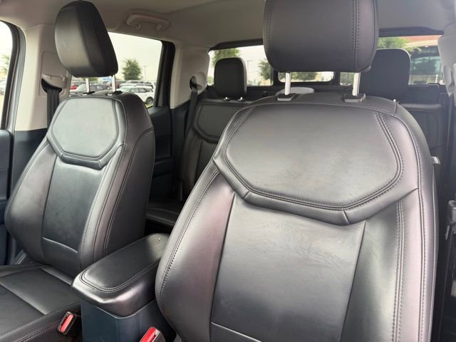 Certified 2023 Ford Maverick Lariat w/ Black Appearance Package FWD image 10