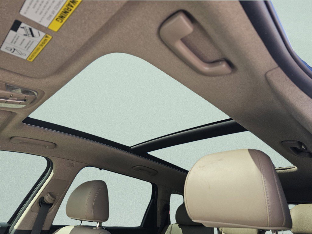 Used 2020 Hyundai Santa Fe Limited AWD/4WD image 14