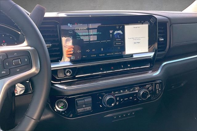 Used 2024 Chevrolet Silverado 2500 LT w/ Convenience Package image 5