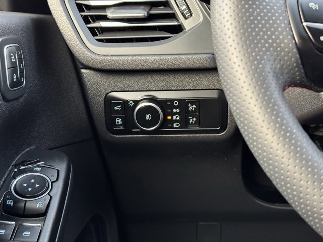 Certified 2023 Ford Escape ST-Line Elite w/ Premium Technology Package image 38