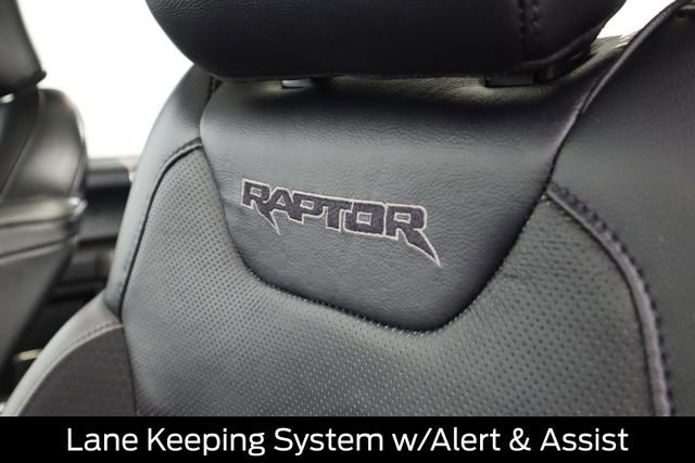 Certified 2019 Ford F150 Raptor w/ Equipment Group 802A Luxury image 41