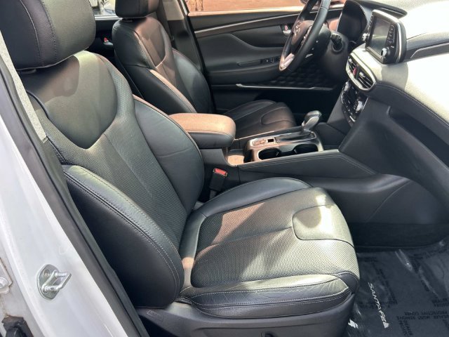 Used 2020 Hyundai Santa Fe SEL w/ Convenience + Premium Package FWD image 30