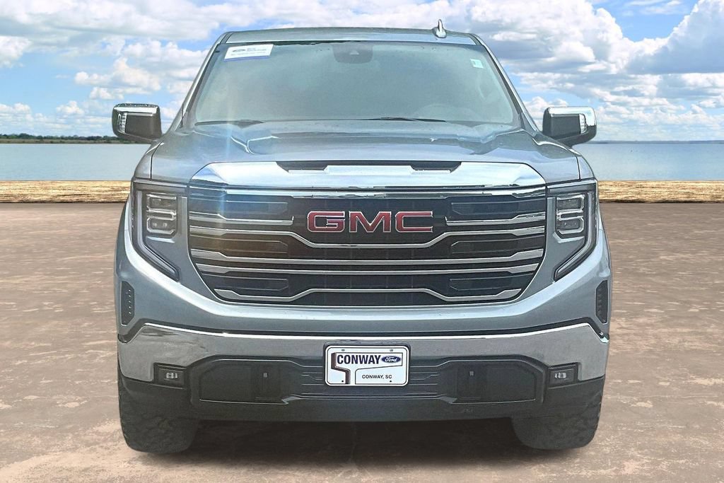 Used 2025 GMC Sierra 1500 SLT AWD/4WD image 2