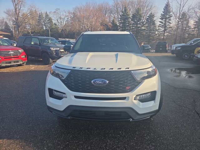 Certified 2024 Ford Explorer ST w/ Equipment Group 401A image 16