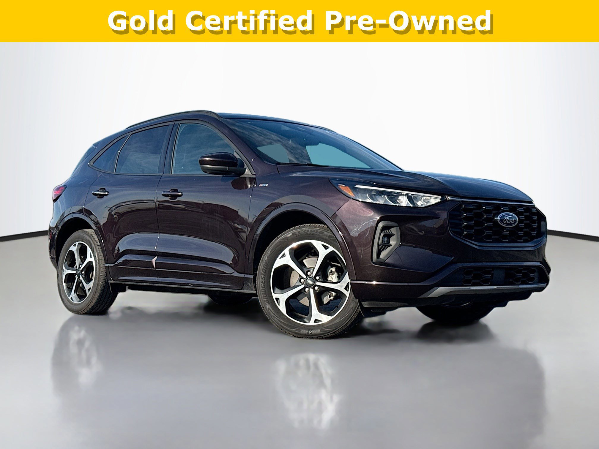 Certified 2023 Ford Escape ST-Line Select w/ Tech Pack #2 image 4